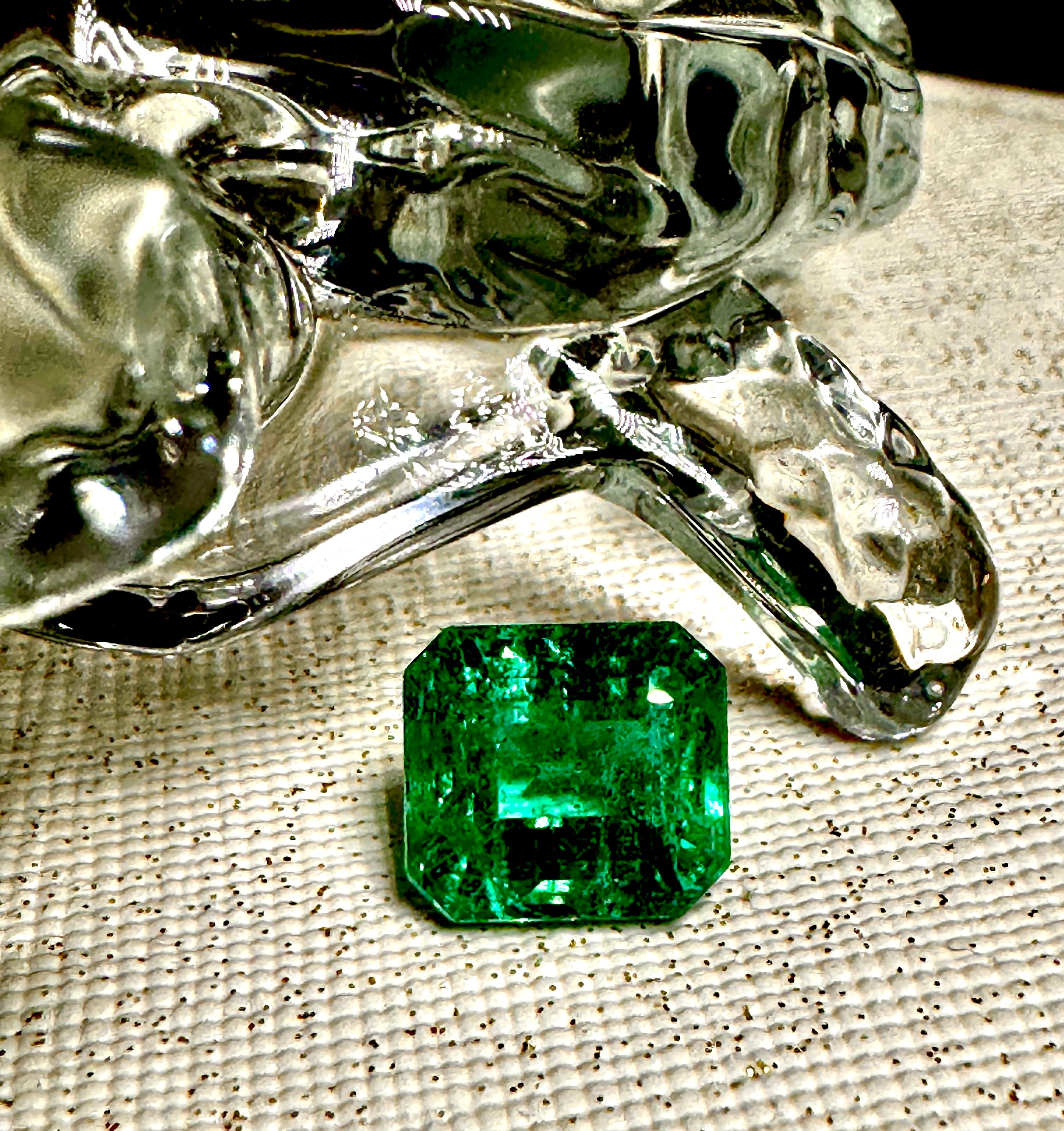 4.49 Ct Natural Emerald (IGI Certified) – Zambia Origin, Emerald Cut Vivid Green Gemstone