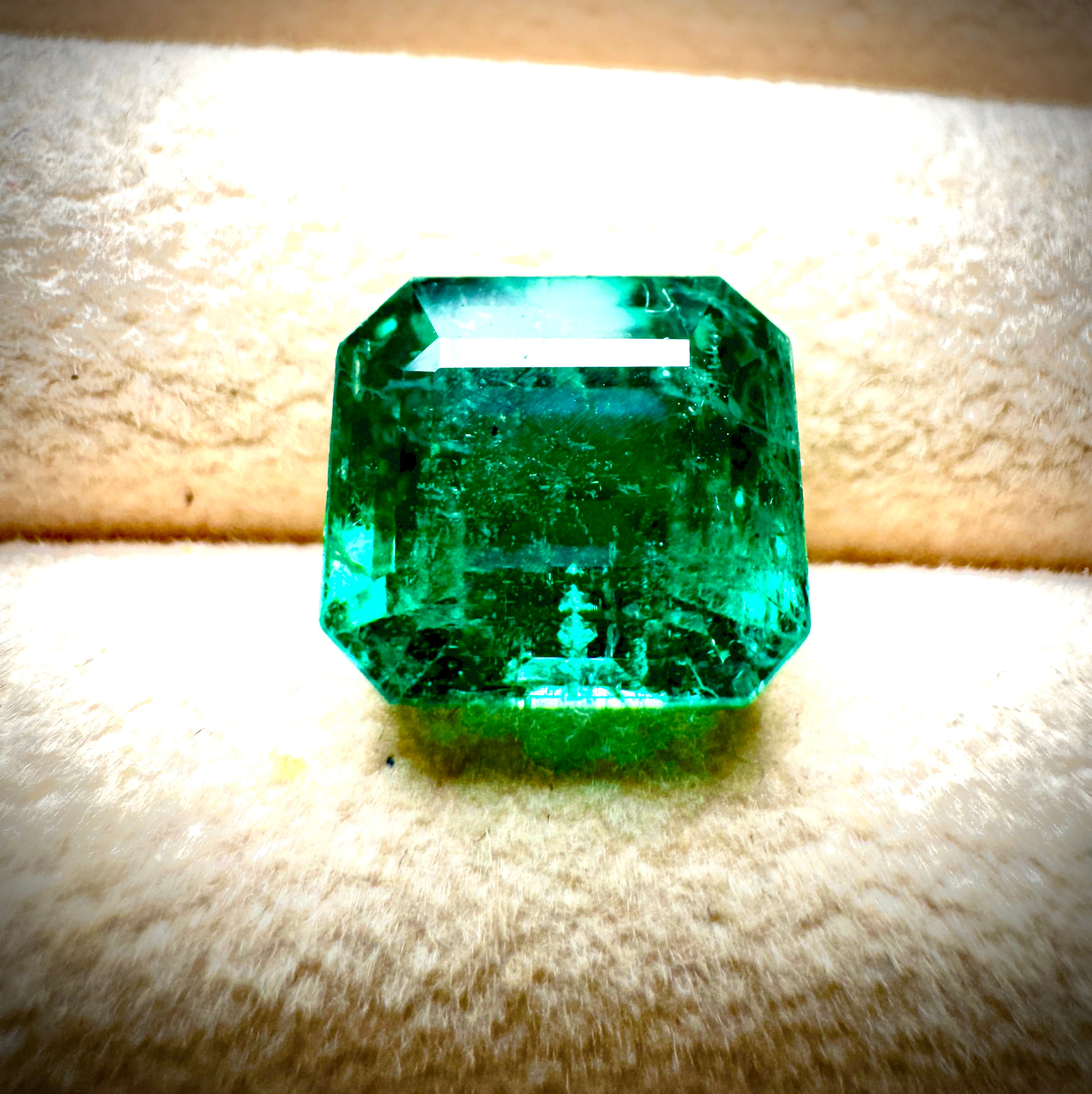 4.49 Ct Natural Emerald (IGI Certified) – Zambia Origin, Emerald Cut Vivid Green Gemstone